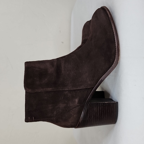 TRASK Tinsley Brown Suede Ankle Booties Size 9M - Picture 7 of 16